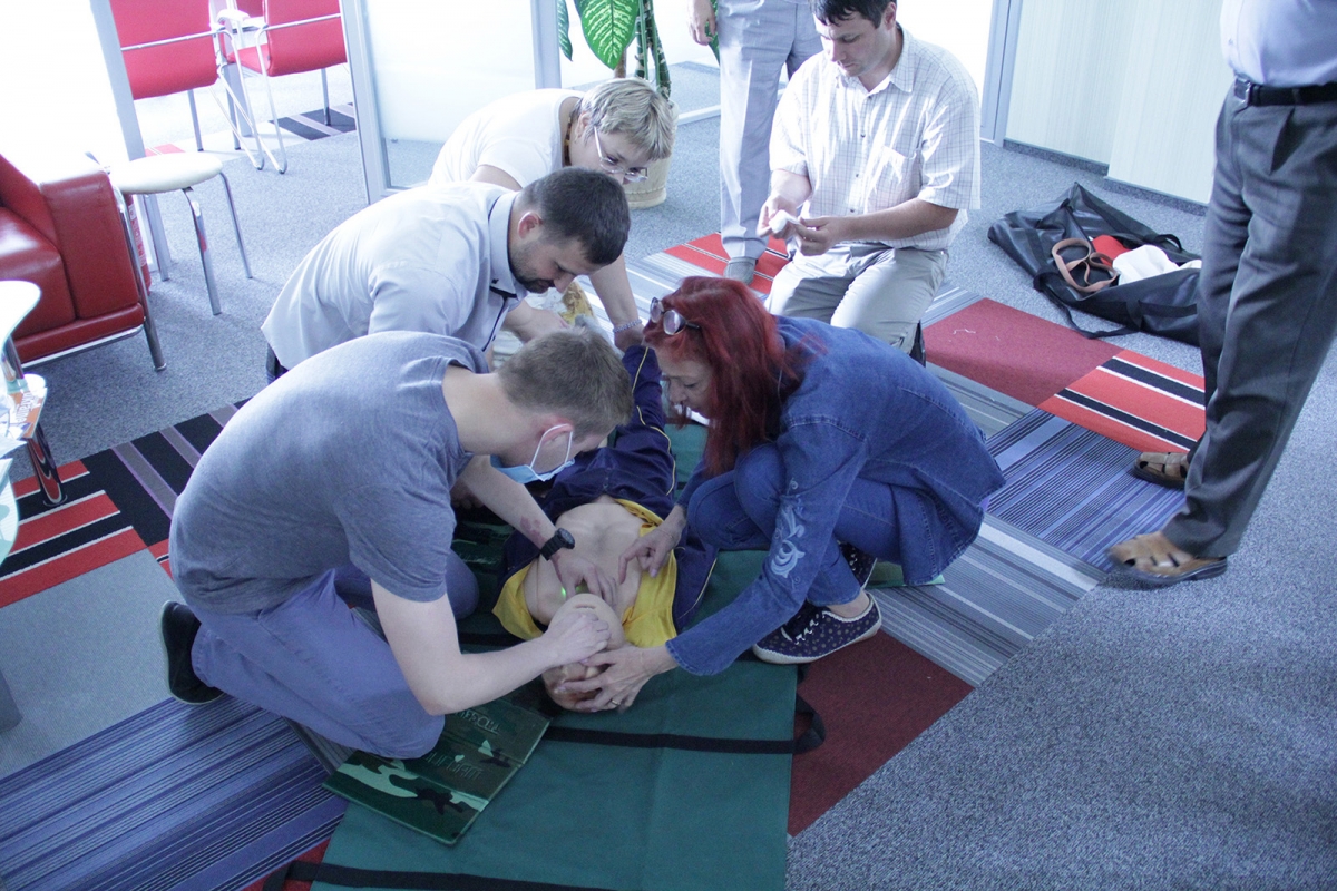 AEA-UA_Training-First-Aid_9354     